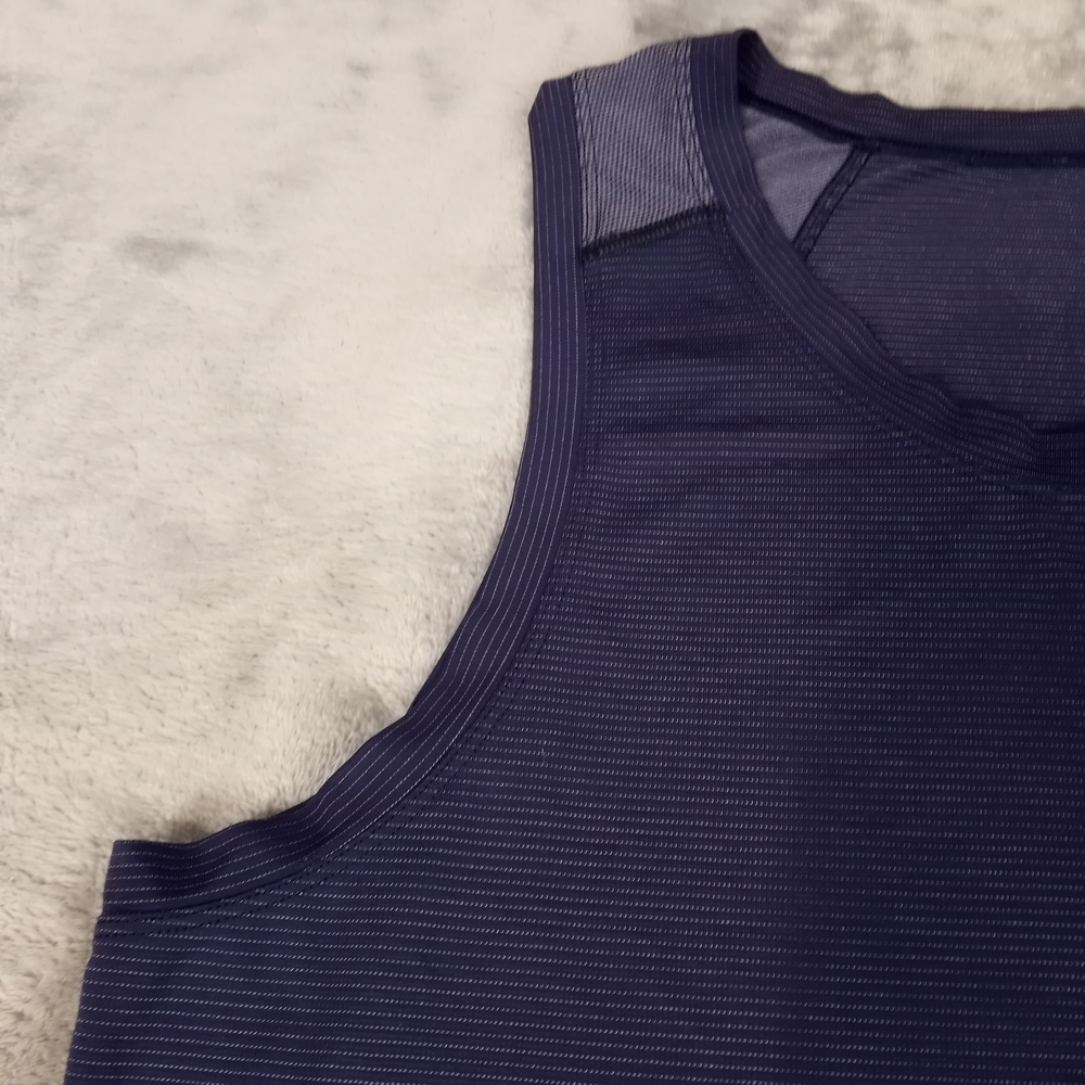 Lululemon Women's Navy Sleeveless Tank Top Size 4 - Picture 8 of 16